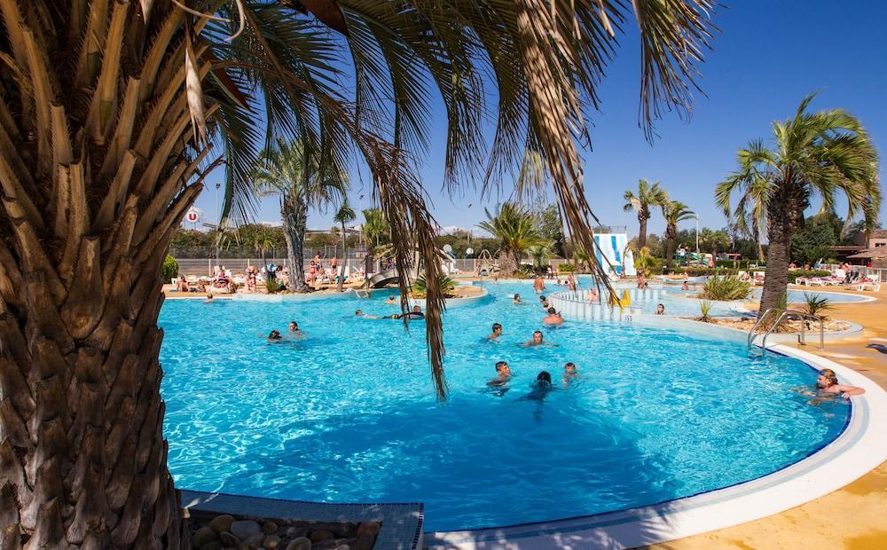 Camping Resort Les Champs Blancs Agde Exteriér fotografie