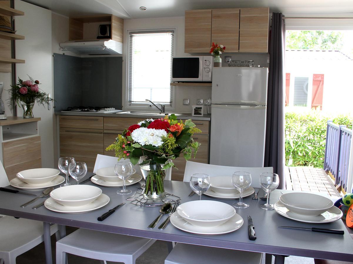 Camping Resort Les Champs Blancs Agde Exteriér fotografie